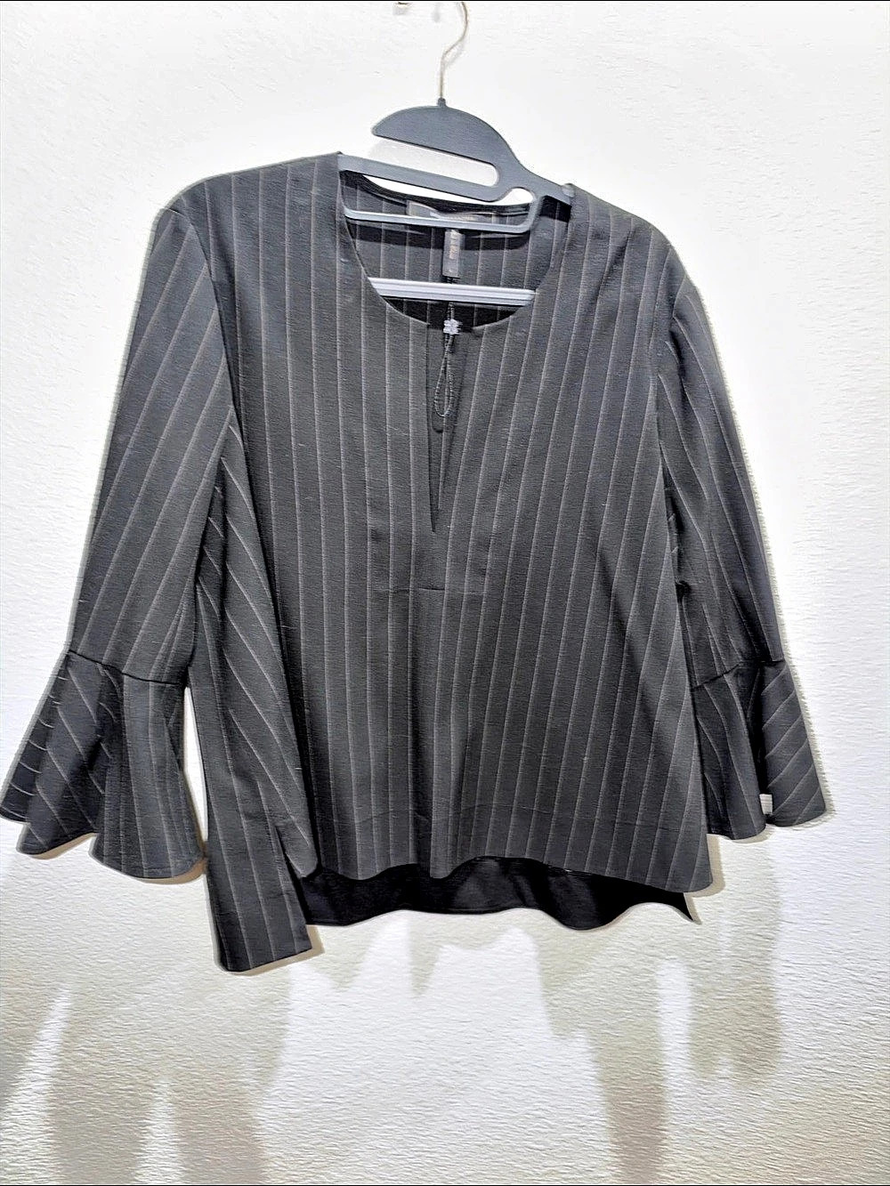 BCBGMAXAZRIA Pinstripe Split Neck Bell Sleeve Blouse Gray